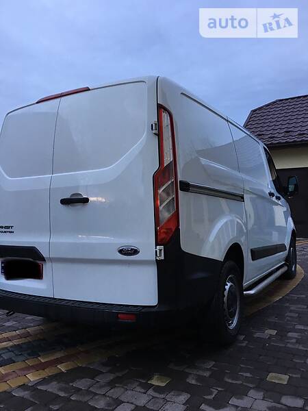 Грузопассажирский фургон Ford Tourneo Custom 2015 в Тернополе