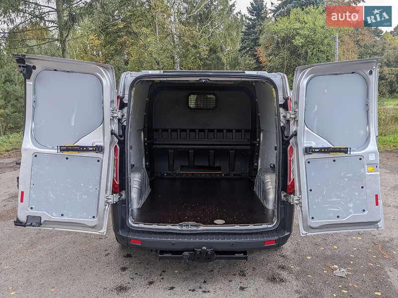 Мінівен Ford Tourneo Custom 2017 в Бродах