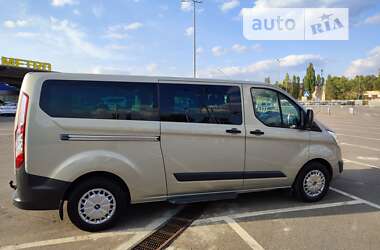 Мінівен Ford Tourneo Custom 2015 в Кривому Розі