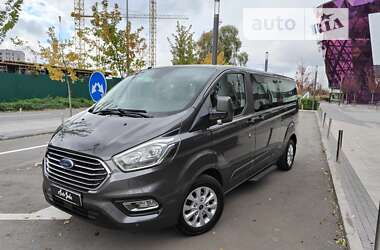 Мінівен Ford Tourneo Custom 2019 в Києві