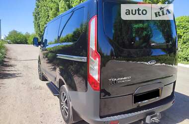 Минивэн Ford Tourneo Custom 2016 в Дубно