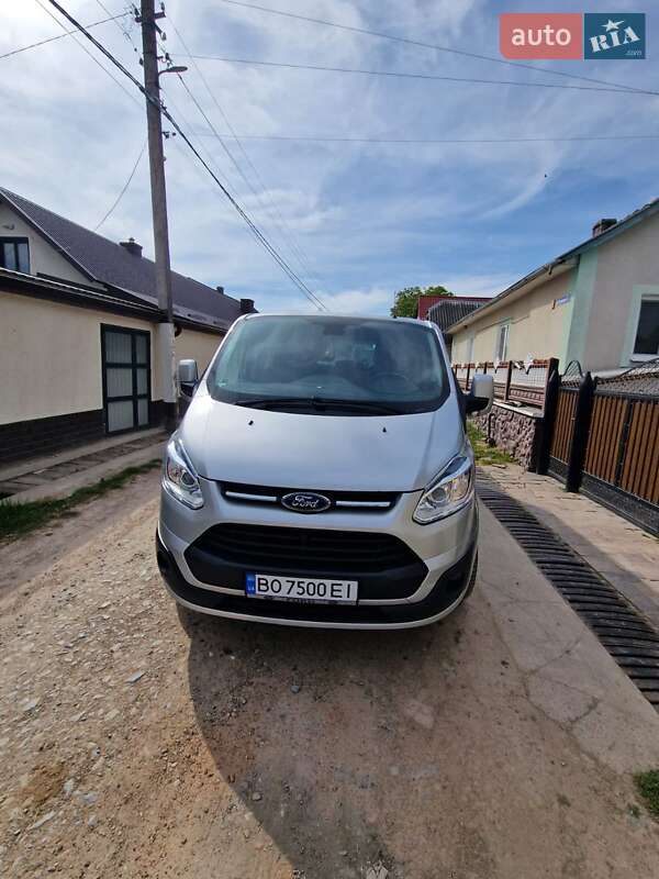 Минивэн Ford Tourneo Custom 2014 в Чорткове