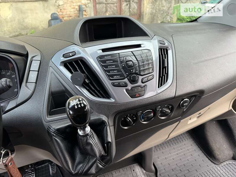 Мінівен Ford Tourneo Custom 2016 в Рівному
