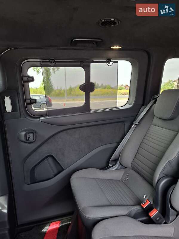 Минивэн Ford Tourneo Custom 2023 в Луцке
