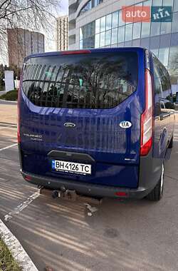 Мінівен Ford Tourneo Custom 2014 в 