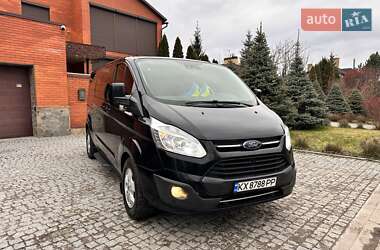 Минивэн Ford Tourneo Custom 2016 в 