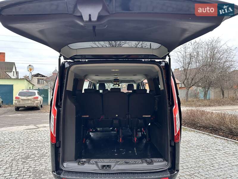 Мінівен Ford Tourneo Custom 2016 в Києві
