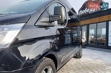 Мінівен Ford Tourneo Custom 2017 в 