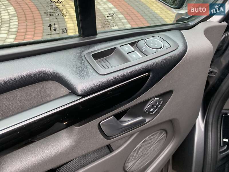 Мінівен Ford Tourneo Custom 2023 в Рівному