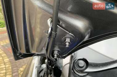 Минивэн Ford Tourneo Custom 2023 в 