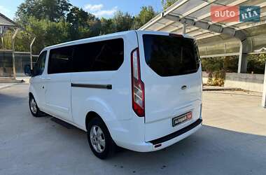 Мінівен Ford Tourneo Custom 2017 в 