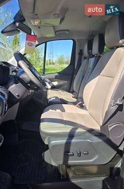 Минивэн Ford Tourneo Custom 2013 в 
