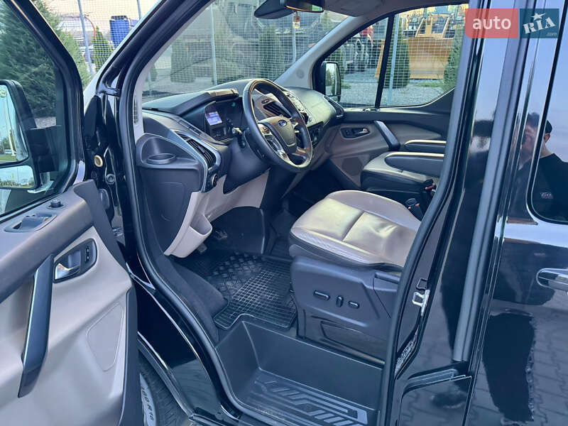 Мінівен Ford Tourneo Custom 2013 в Дніпрі