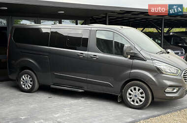 Минивэн Ford Tourneo Custom 2018 в 