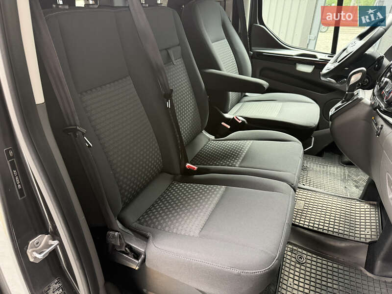 Мінівен Ford Tourneo Custom 2018 в Калуші