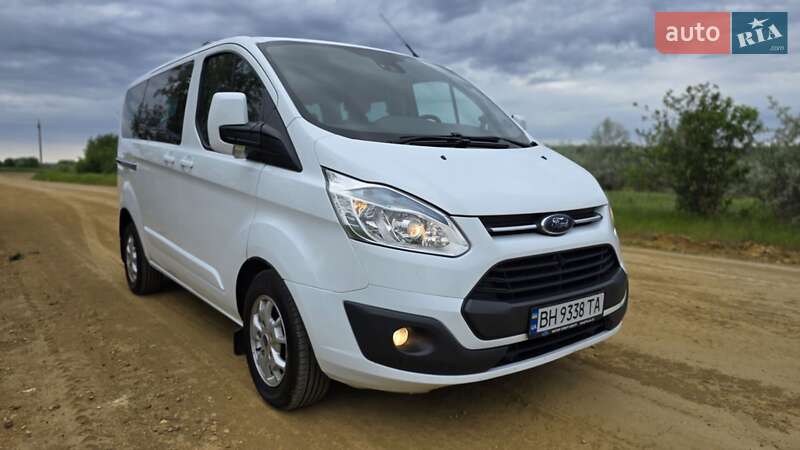 Минивэн Ford Tourneo Custom 2013 в Ивановке