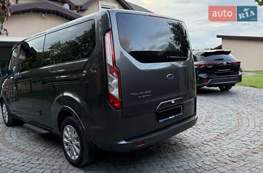 Мінівен Ford Tourneo Custom 2023 в 