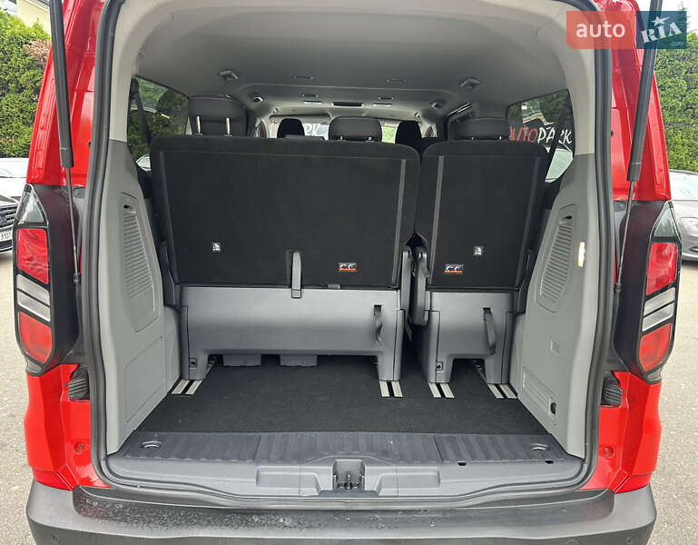 Мінівен Ford Tourneo Custom 2024 в Києві