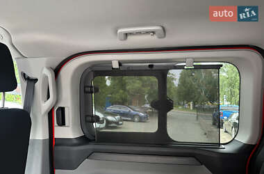 Мінівен Ford Tourneo Custom 2024 в 
