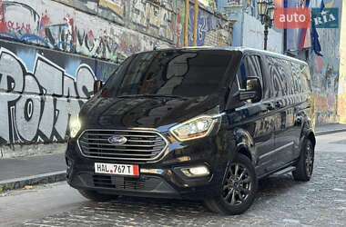 Мінівен Ford Tourneo Custom 2021 в 