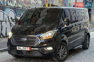 Мінівен Ford Tourneo Custom 2021 в 