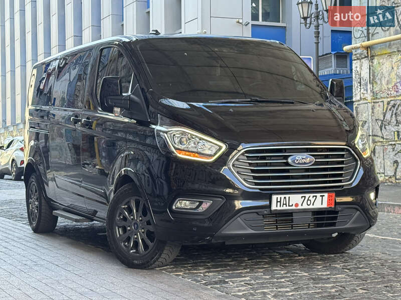Минивэн Ford Tourneo Custom 2021 в Одессе