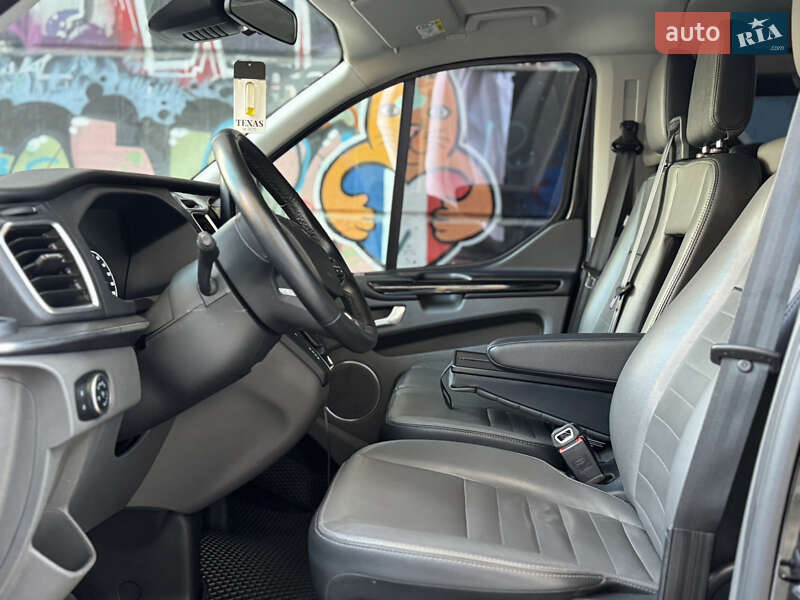 Минивэн Ford Tourneo Custom 2021 в Одессе