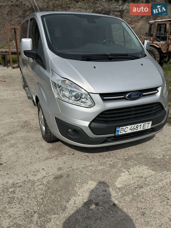 Мінівен Ford Tourneo Custom 2016 в Львові