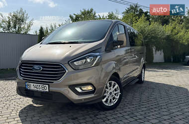 Минивэн Ford Tourneo Custom 2020 в 