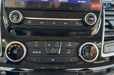 Минивэн Ford Tourneo Custom 2020 в 