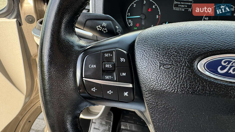 Мінівен Ford Tourneo Custom 2020 в Івано-Франківську