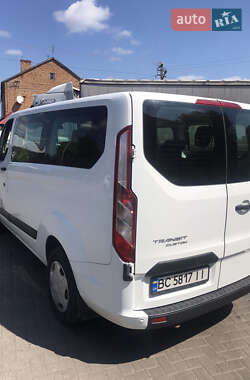 Минивэн Ford Tourneo Custom 2019 в 