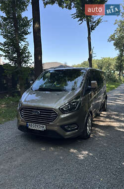 Мінівен Ford Tourneo Custom 2020 в 