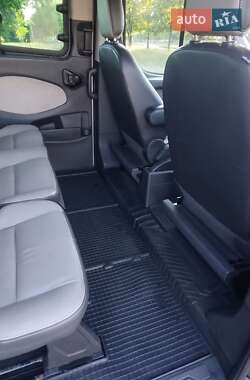 Мінівен Ford Tourneo Custom 2013 в 