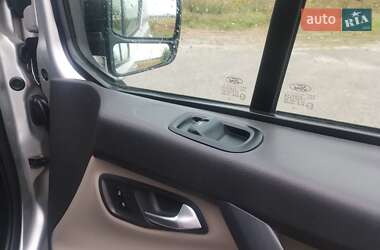 Минивэн Ford Tourneo Custom 2016 в 
