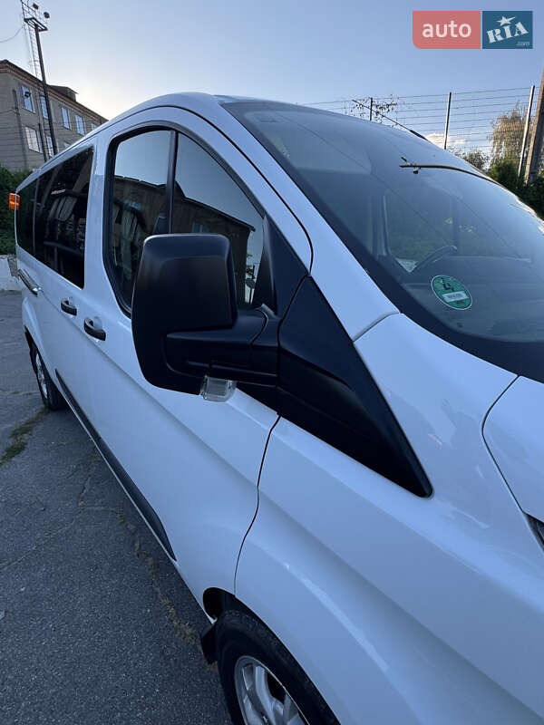 Минивэн Ford Tourneo Custom 2013 в Харькове фото 11 Минивэн Ford Tourneo Custom 2013 в Харькове