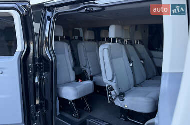 Мінівен Ford Tourneo Custom 2018 в 