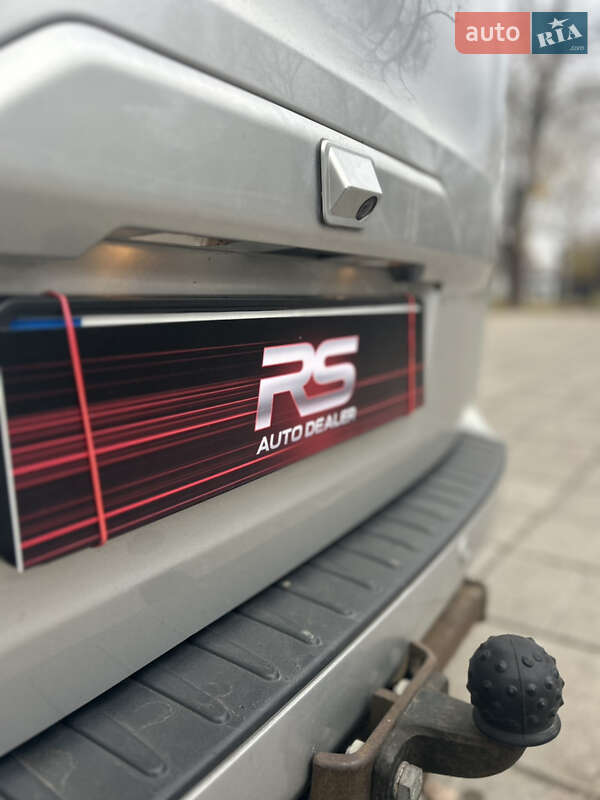 Минивэн Ford Tourneo Custom 2015 в Запорожье