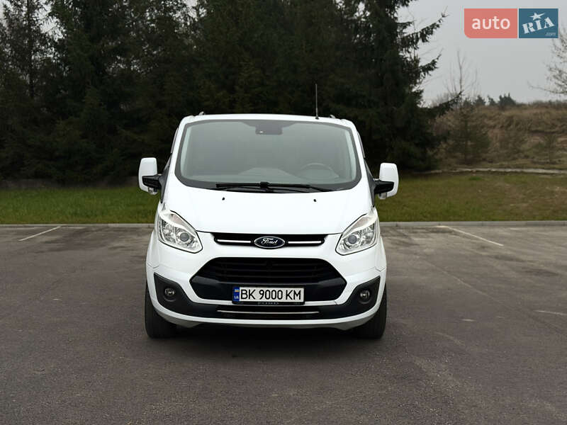 Минивэн Ford Tourneo Custom 2016 в Ровно