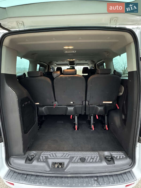 Минивэн Ford Tourneo Custom 2016 в Ровно