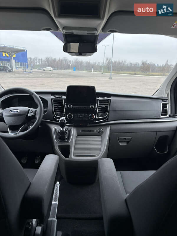 Мінівен Ford Tourneo Custom 2019 в Дніпрі фото 13 Мінівен Ford Tourneo Custom 2019 в Дніпрі