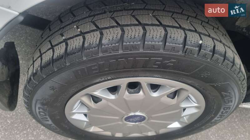 Минивэн Ford Tourneo Custom 2021 в Киеве