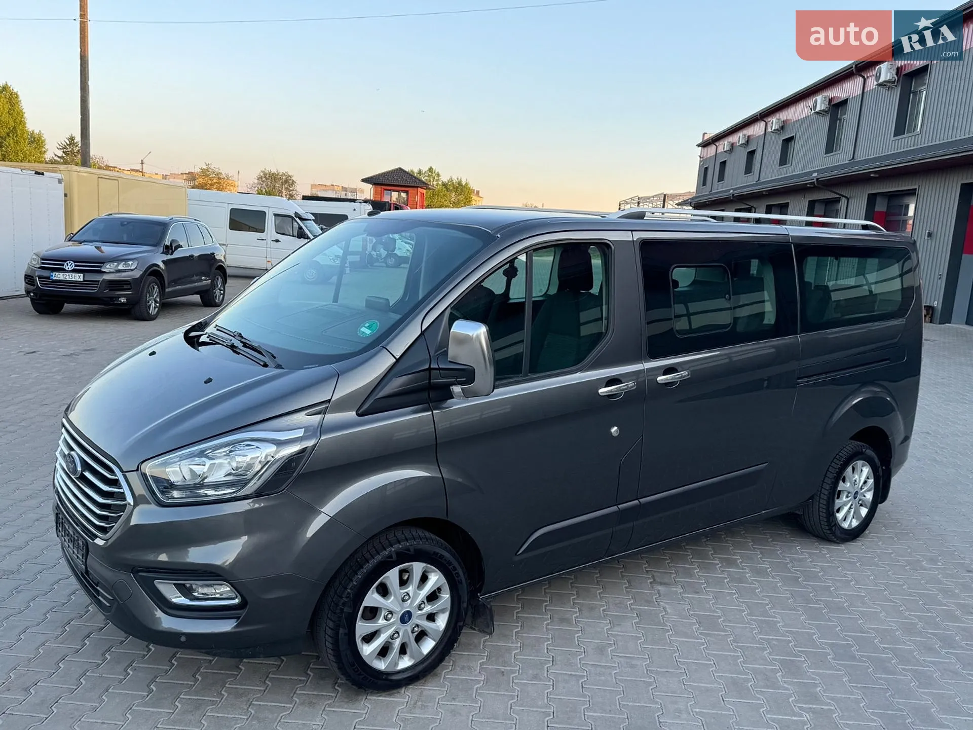 2018 Ford Tourneo Custom - мініатюра 17