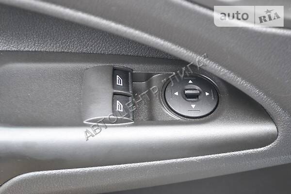 Вантажопасажирський фургон Ford Transit Connect 2015 в Хмельницькому