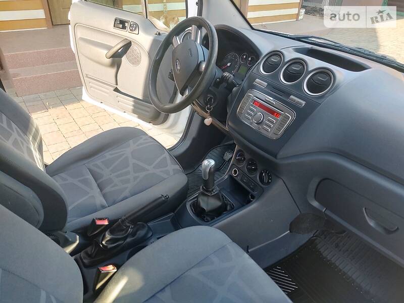 Вантажопасажирський фургон Ford Transit Connect 2012 в Івано-Франківську фото 12 Вантажопасажирський фургон Ford Transit Connect 2012 в Івано-Франківську