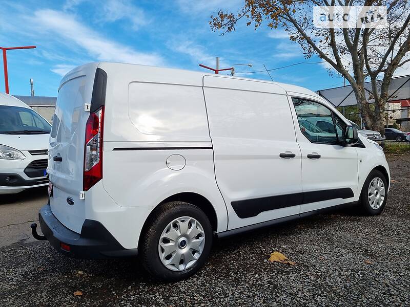 Вантажний фургон Ford Transit Connect 2017 в Одесі