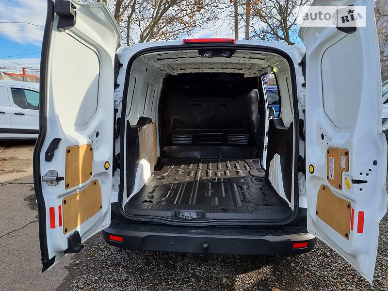 Вантажний фургон Ford Transit Connect 2017 в Одесі