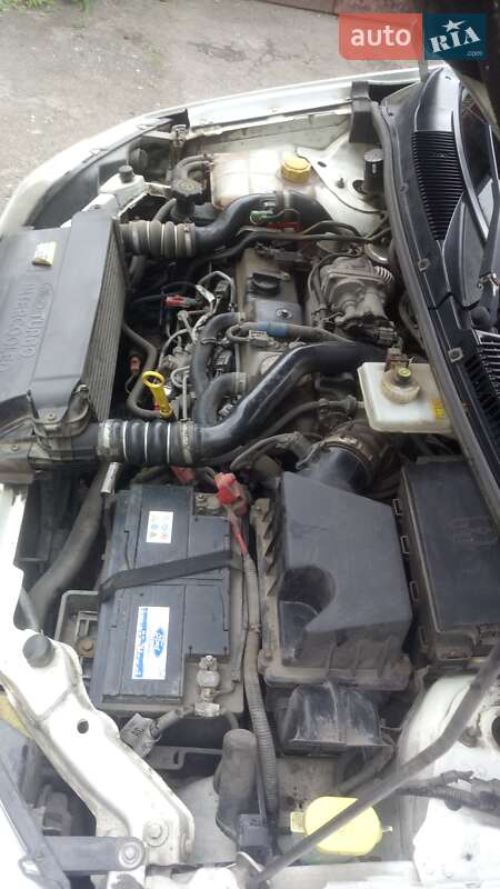 Универсал Ford Transit Connect 2007 в Киеве фото 4 Универсал Ford Transit Connect 2007 в Киеве