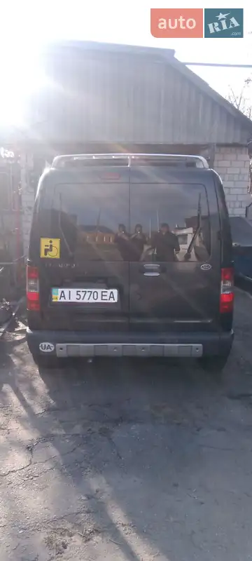 Минивэн Ford Transit Connect 2004 в 