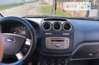 Минивэн Ford Transit Connect 2012 в 